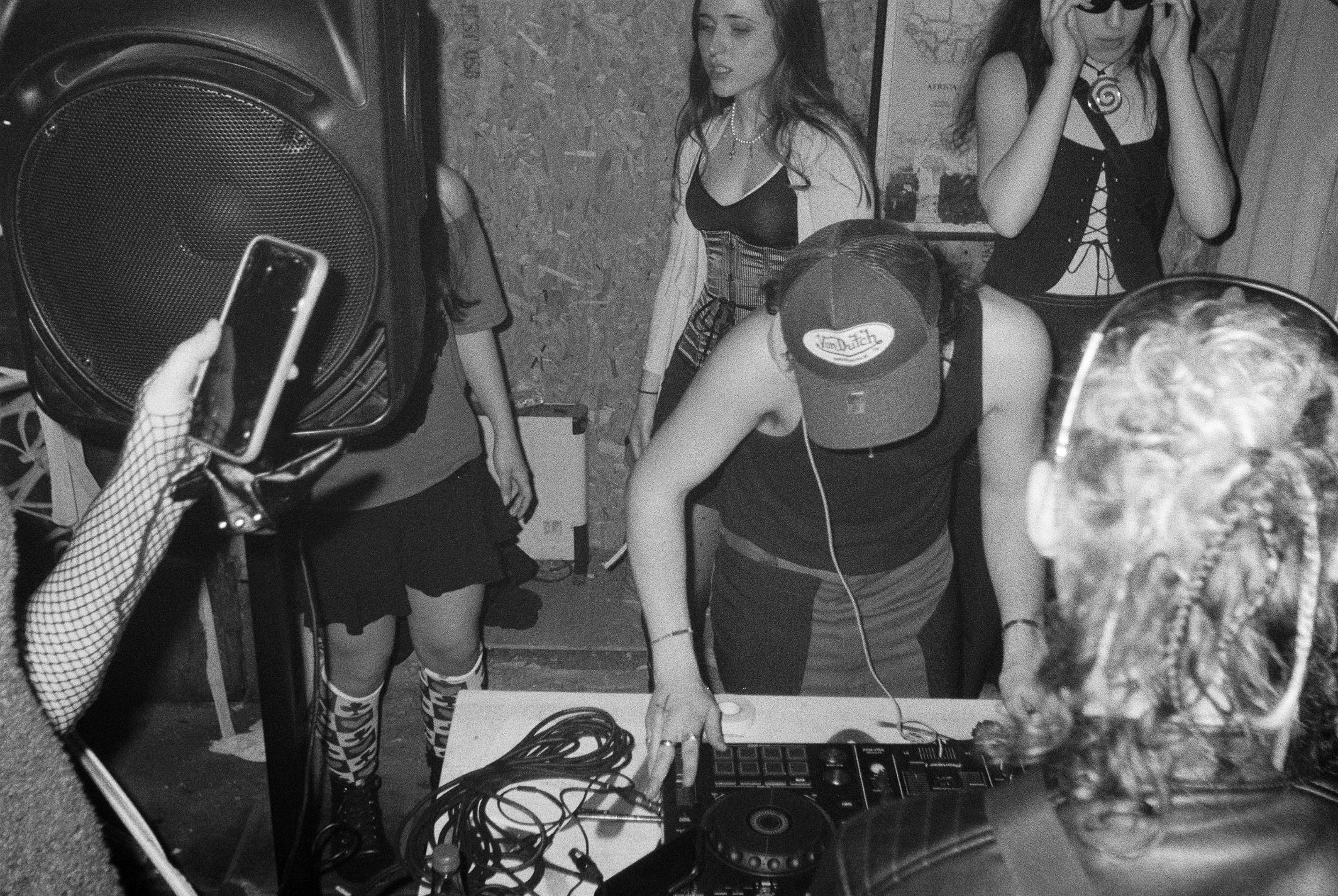 Von Dutch / General Waste, 2023